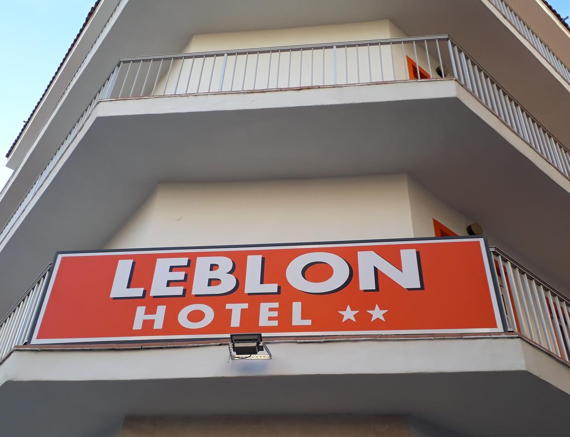 Hotel Leblon 엘아레날 외부 사진